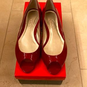 New Ruby Red Patent Peep Toe Flats - Size 6 M